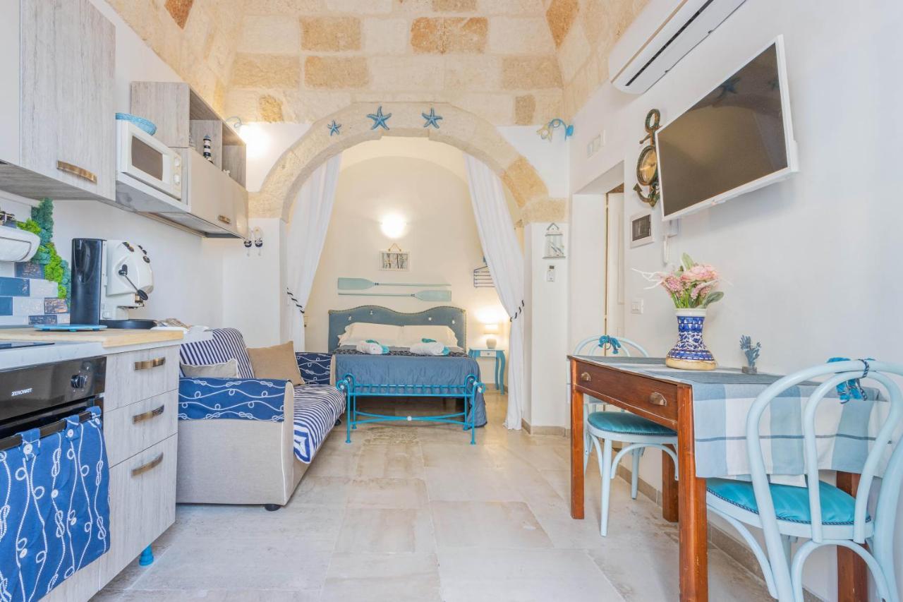 Extravacanza Dipinto Di Blu Polignano a Mare Esterno foto