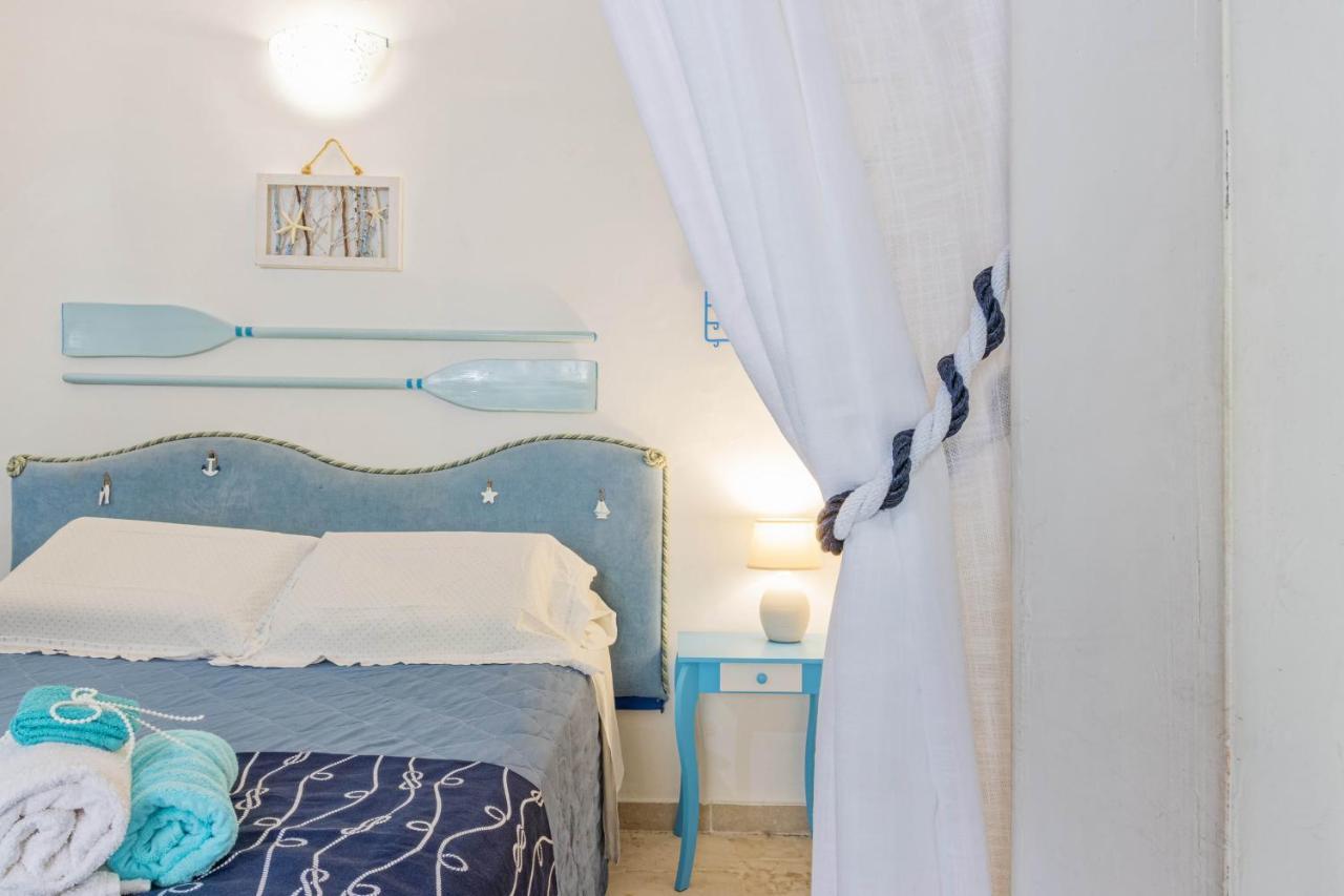 Extravacanza Dipinto Di Blu Polignano a Mare Esterno foto
