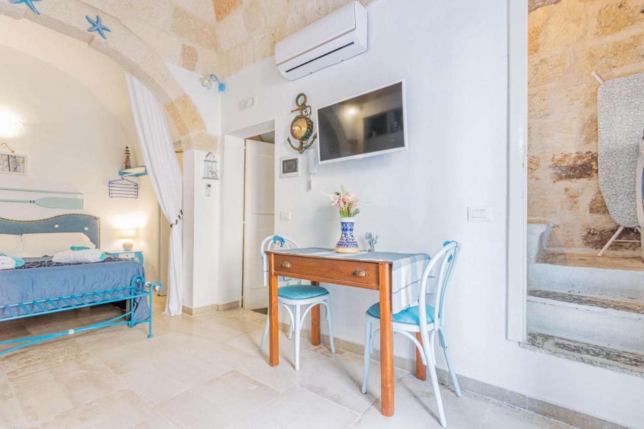 Extravacanza Dipinto Di Blu Polignano a Mare Esterno foto