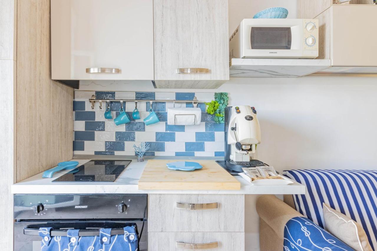 Extravacanza Dipinto Di Blu Polignano a Mare Esterno foto