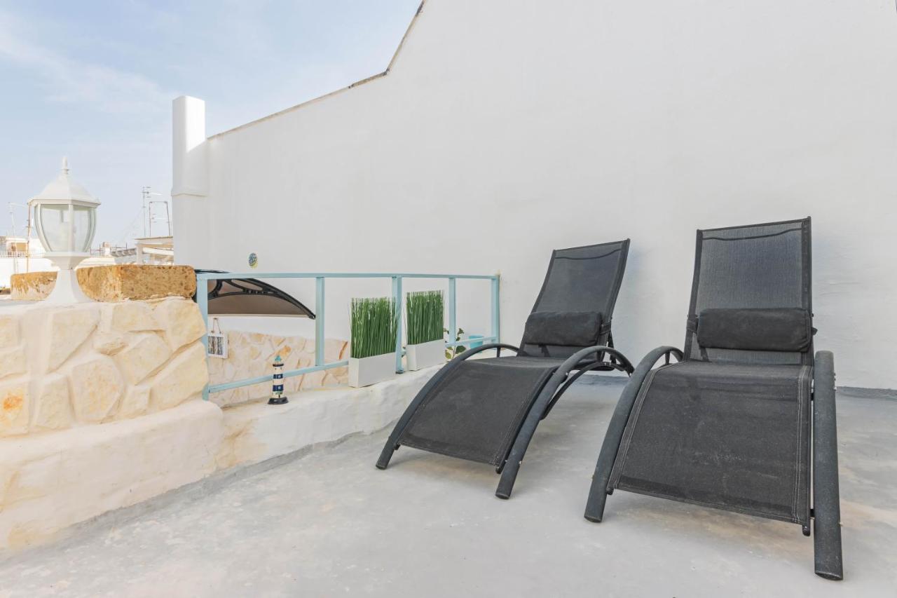 Extravacanza Dipinto Di Blu Polignano a Mare Esterno foto